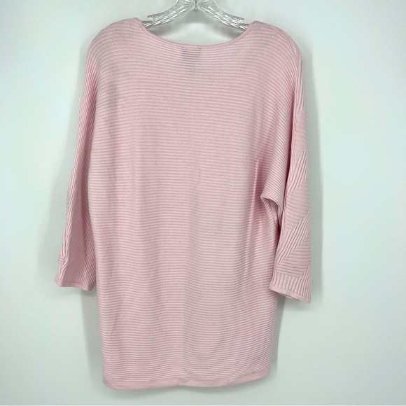Chico's Light Pink Scoop Neck Ribbed 3/4 Sleeve High-Low Sweater Size 2 - Picture 2 of 4